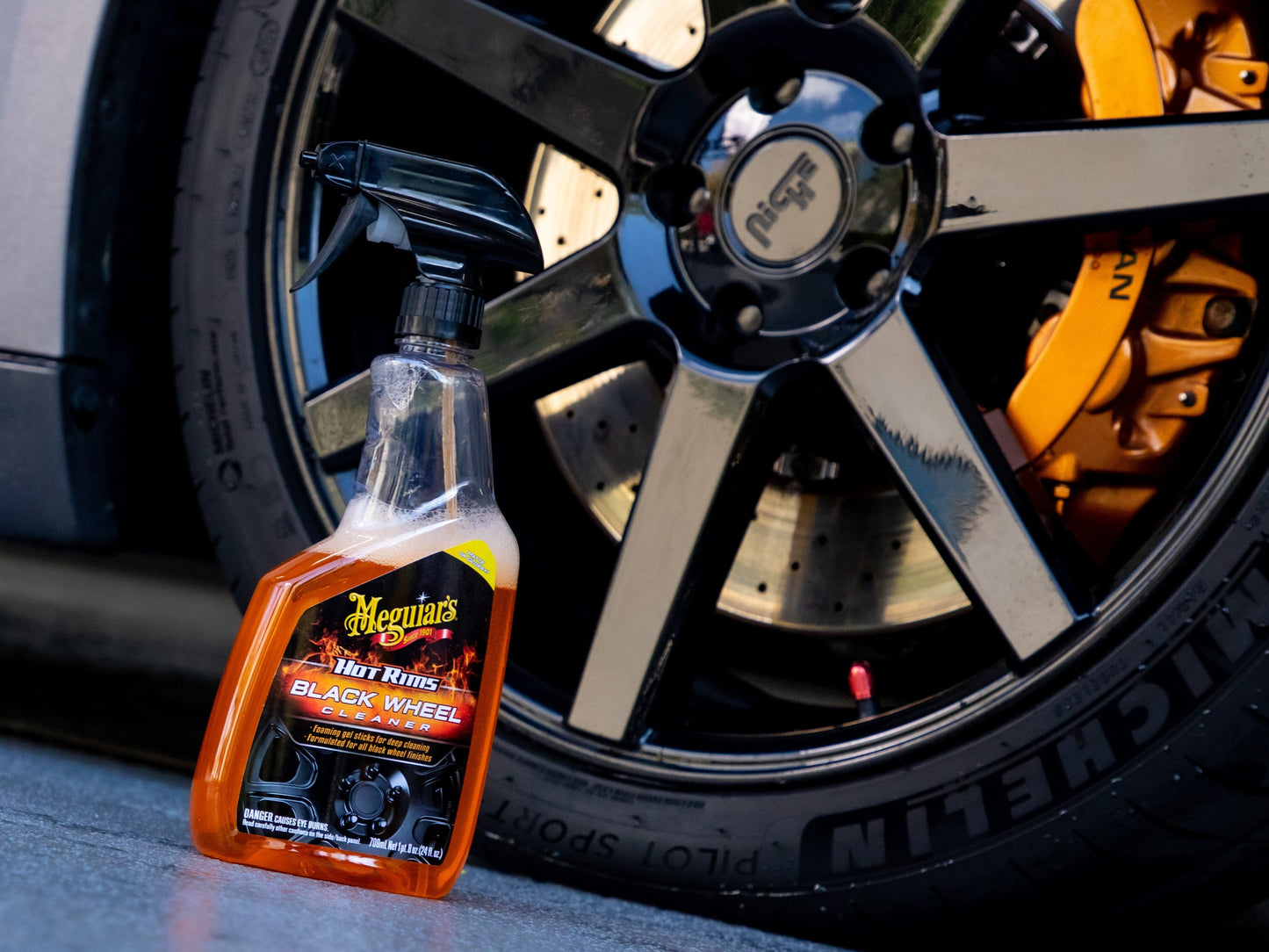 Classic Meguiar's Hot Rims Black Wheel Cleaner, Best Cleaner for Matte Black Wheels, G230524, 24 oz