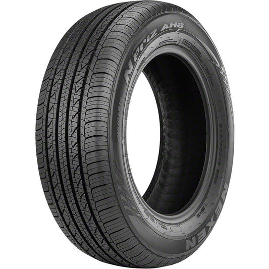 Versatile Nexen N Priz AH8 225/40R18 88 W All-Season Passenger Tire